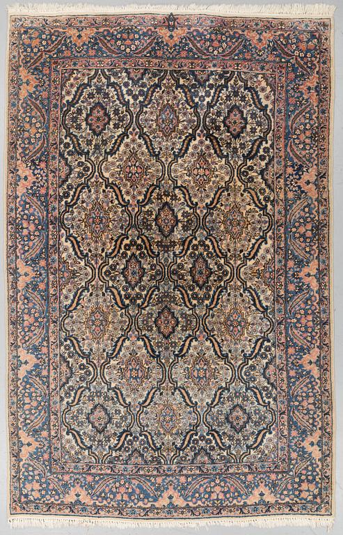 A CARPET, Old Kerman/Yazd around 277 X 179 cm.