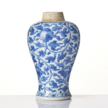 Vas, porslin. Qingdynastin, Kangxi (1662-1722).