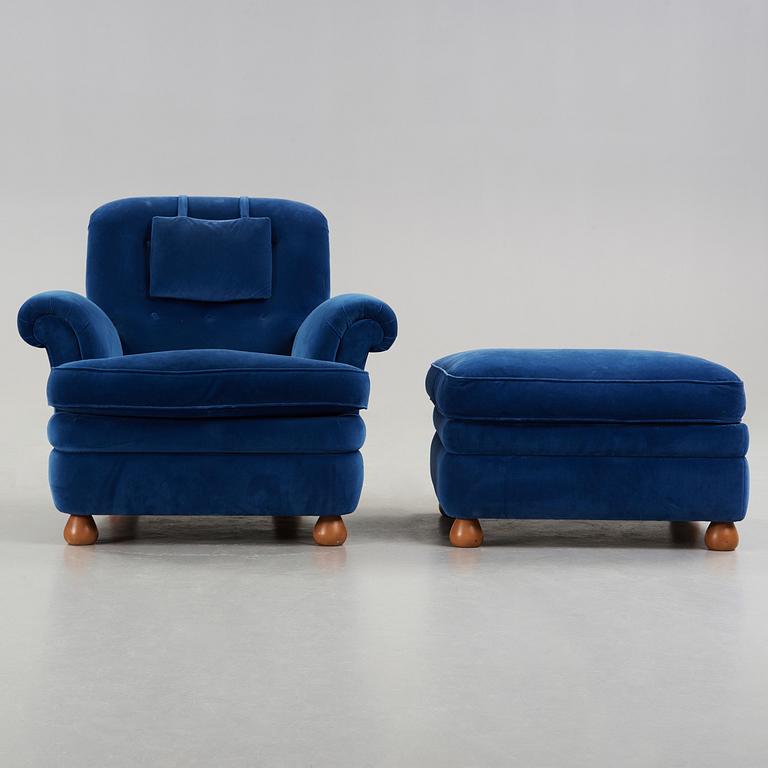 JOSEF FRANK, fåtölj med fotpall, Firma Svenskt Tenn, modell 336.