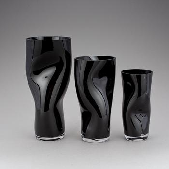 VASER, 3 st, "Squeeze", Lena Bergström, Orrefors.