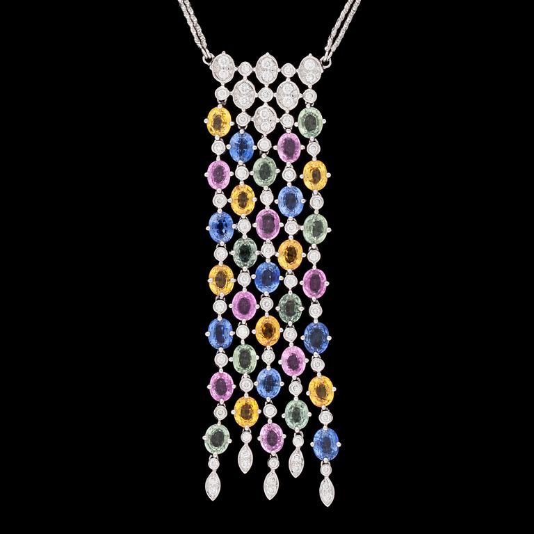 A multi coloured sapphire and diamond necklace, tot. 14.62 cts/ tot. 0.95 cts.