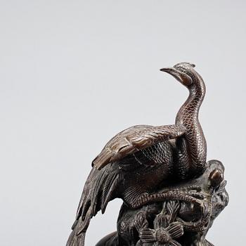 RÖKELSEKAR. Brons, Japan, sen Meiji (1868-1912), omkring år 1900.