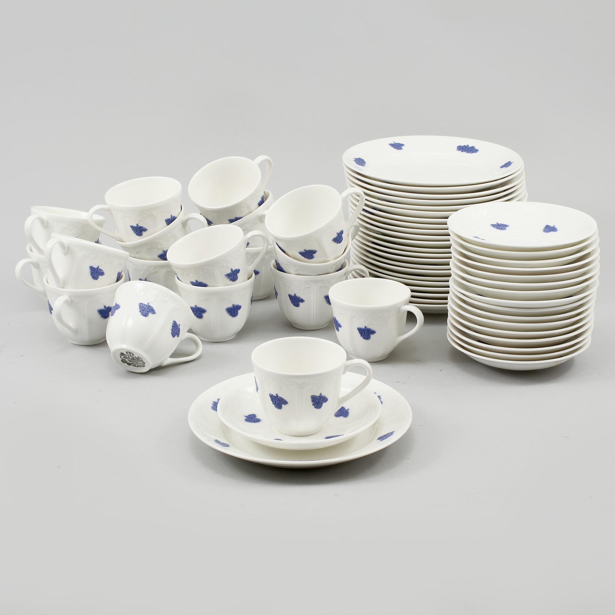KAFFESERVIS, 40 delar, porslin, "Blå Blom", Gustavsberg, 1900-talets andra hälft.
