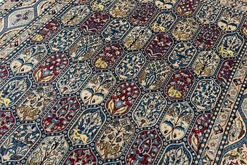 Carpet, Nain, approx. 288 x 195 cm.