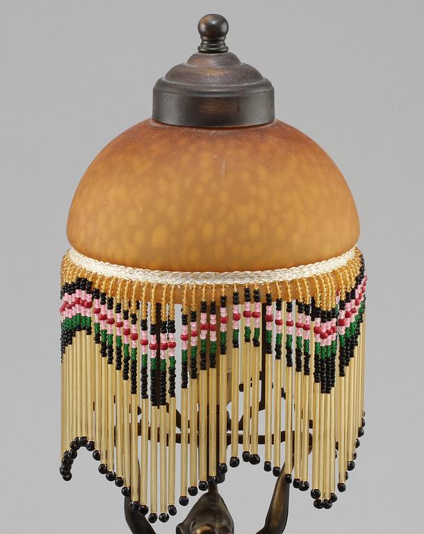 BORDSLAMPA, metall, jugendstil, modern tillverkning.