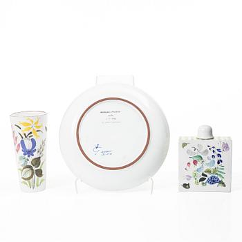 Stig Lindberg, A faience dish, vase and tea caddy, faience, Gustavsberg Studio.