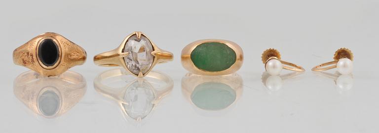 RINGAR, 3 st samt ÖRHÄNGEN, 18K guld, delvis Gustav Dahlgren & Co, Malmö. Vikt 15,2 gram.