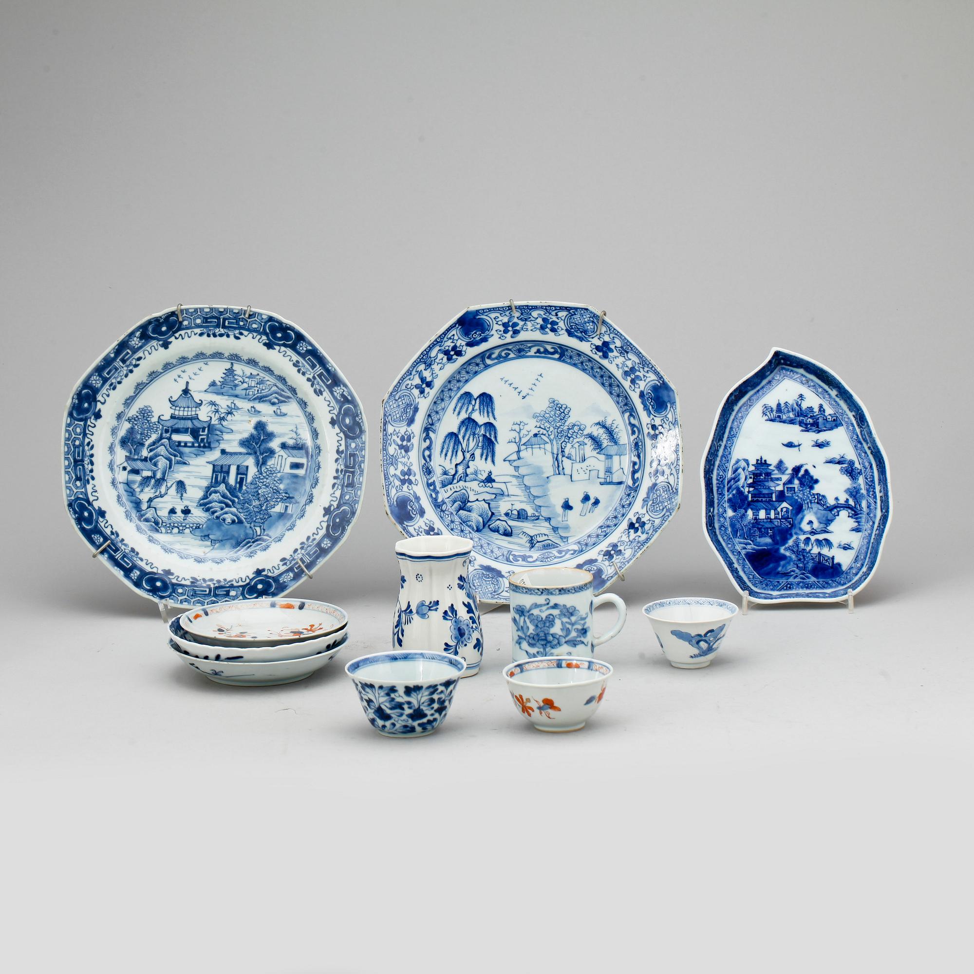 PARTI PORSLIN, 9 delar, bland annat Kina, Qianlong (1736-1795).