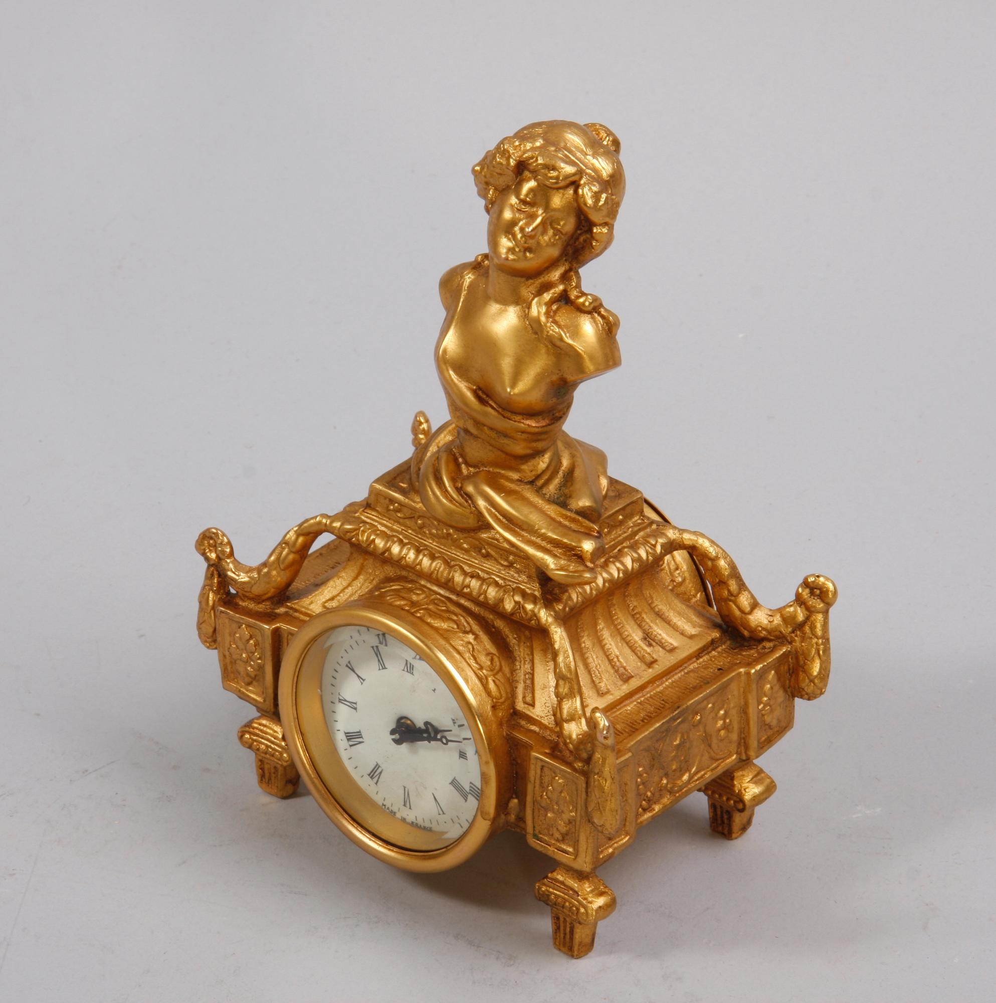 BORDSUR, Gustaviansk stil.