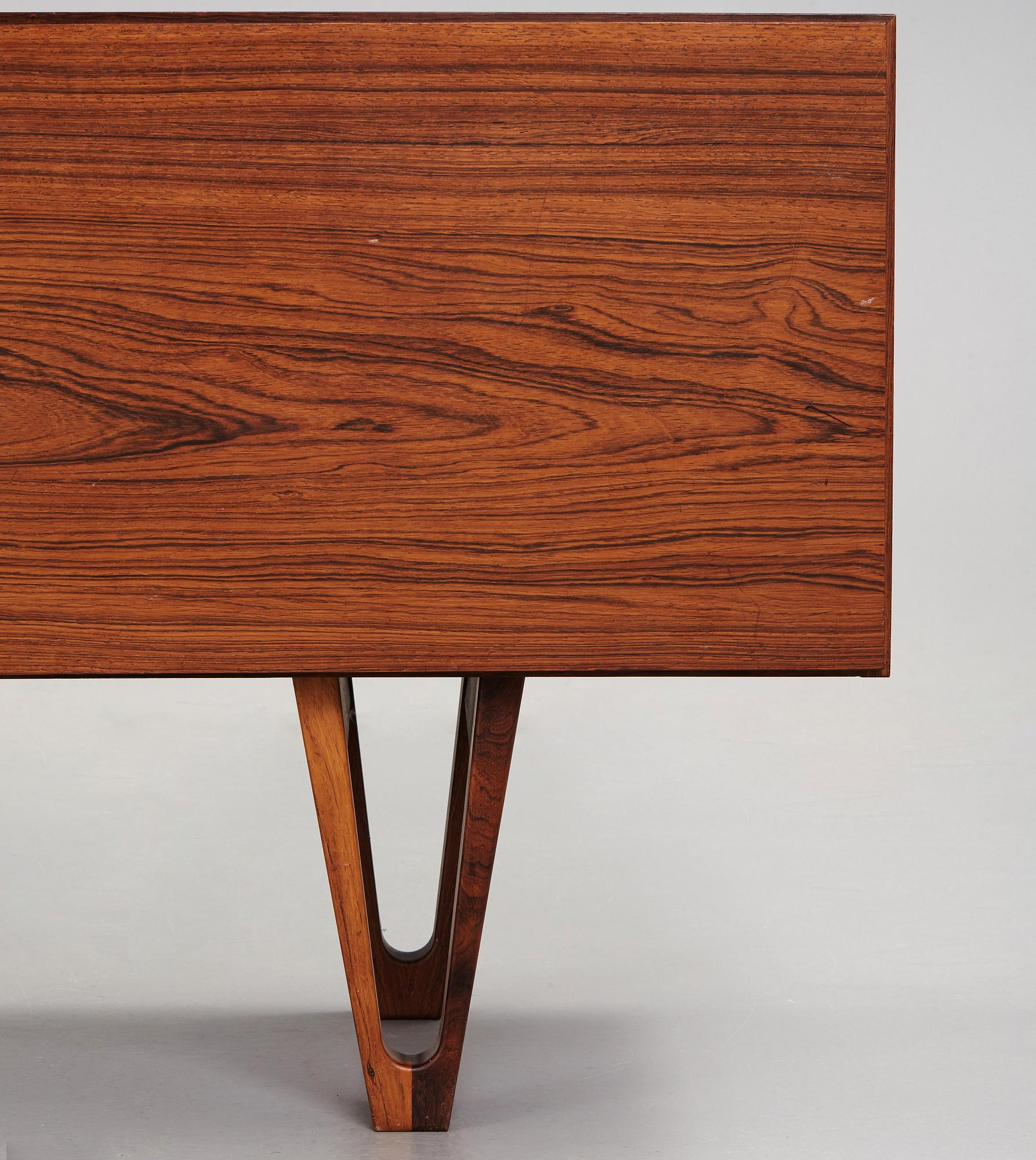 Ib Kofod-Larsen, sideboard, palisander, Seffle Möbelfabrik, 1960-tal.
