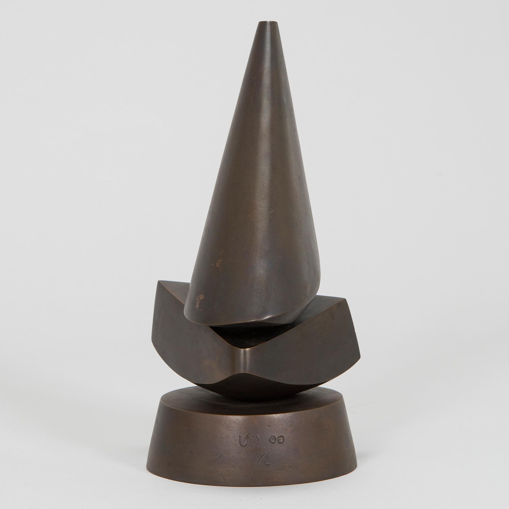 Ukri Merikanto, Former.