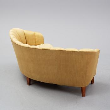 A 1930/40's sofa.