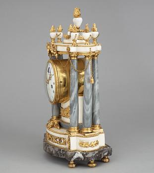 A Louis XVI late 18th century mantel clock, dial marked "Robert A Paris".