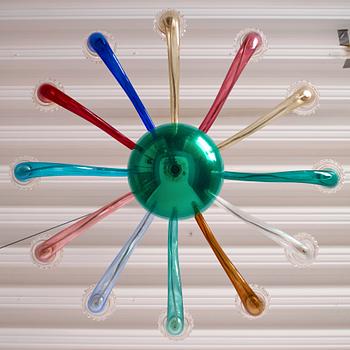 Gio Ponti, a contemporary 12 light chandelier, for Venini, Italy.