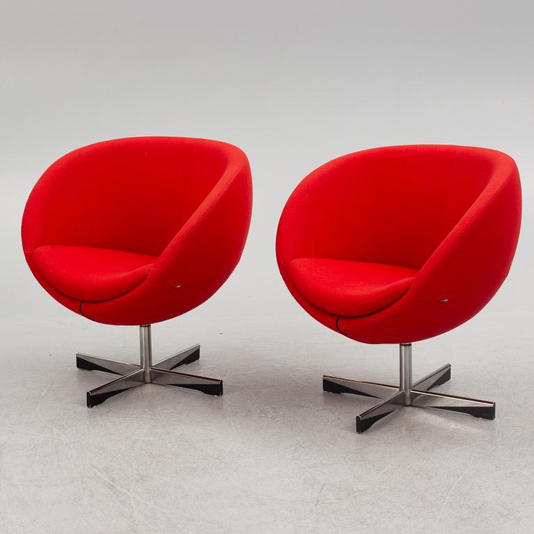 Sven Ivar Dysthe, a pair of "Planet" armchairs, Fora Form, Norway, 21st century.
