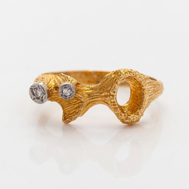 Björn Weckström, ring, "Diamant toppar", åttkantslipade diamanter, 18K guld, Lapponia 1973.