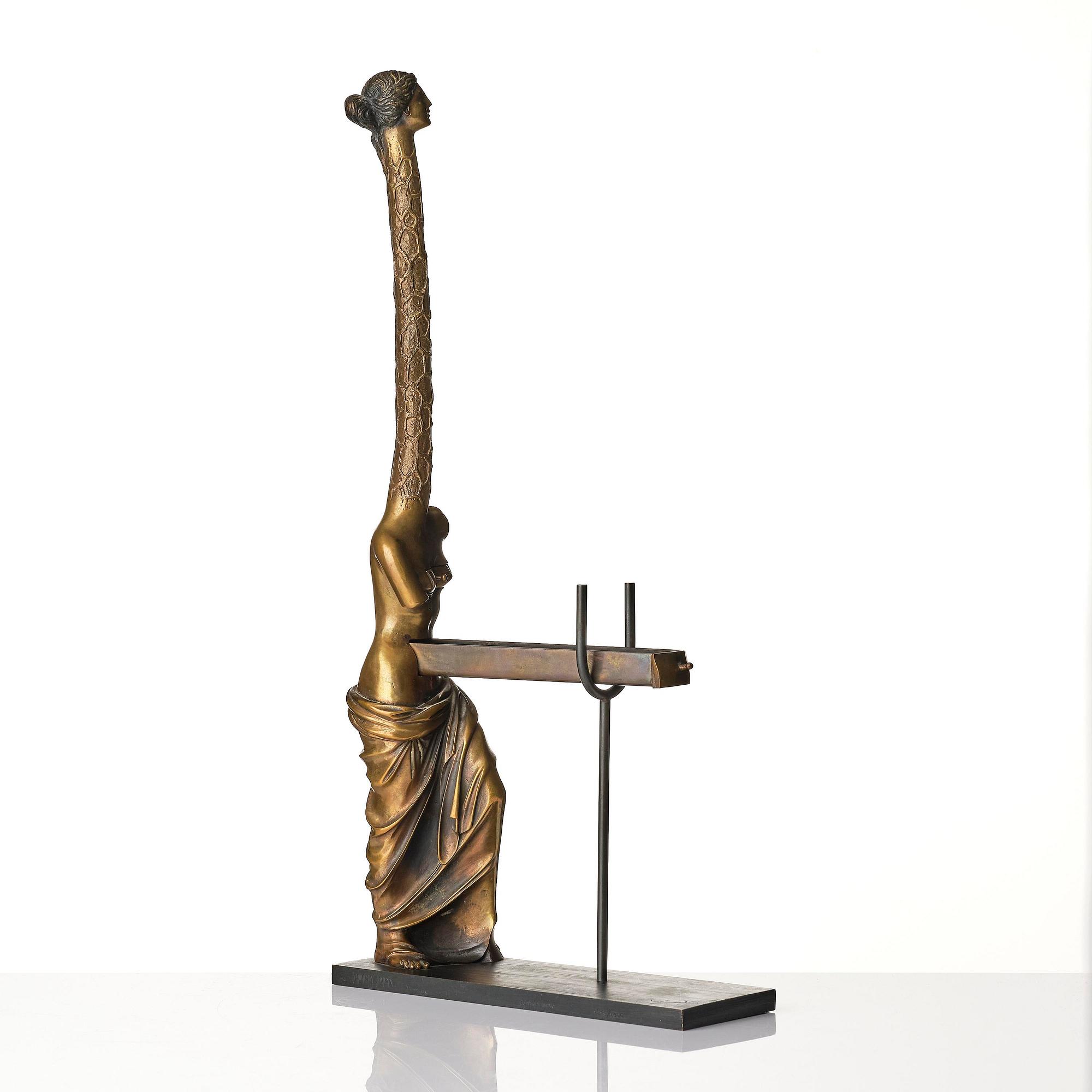 Salvador Dalí, "Venus a la giraffe".