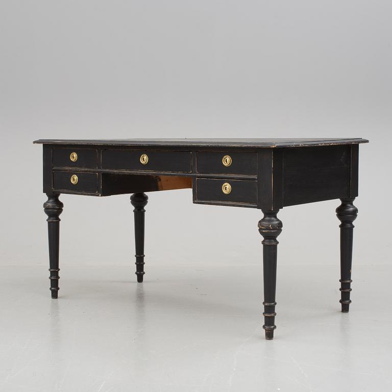 SKRIVBORD, omkring 1900.