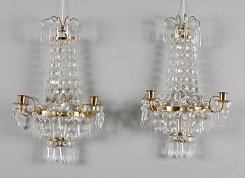 VÄGGLYSTRAR, 1 par, gustaviansk stil, 1900-talets mitt.