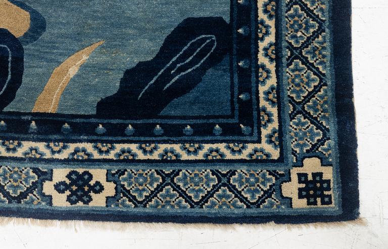 Carpet, China, Baotou, approx. 185 x 97 cm.