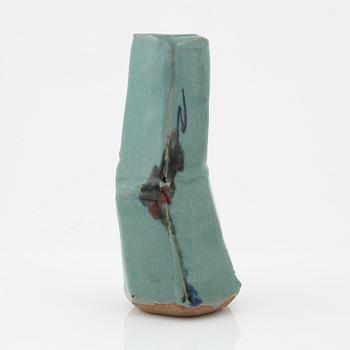 A glazed ceracic vase, probably Japan, 20th century. Signed.