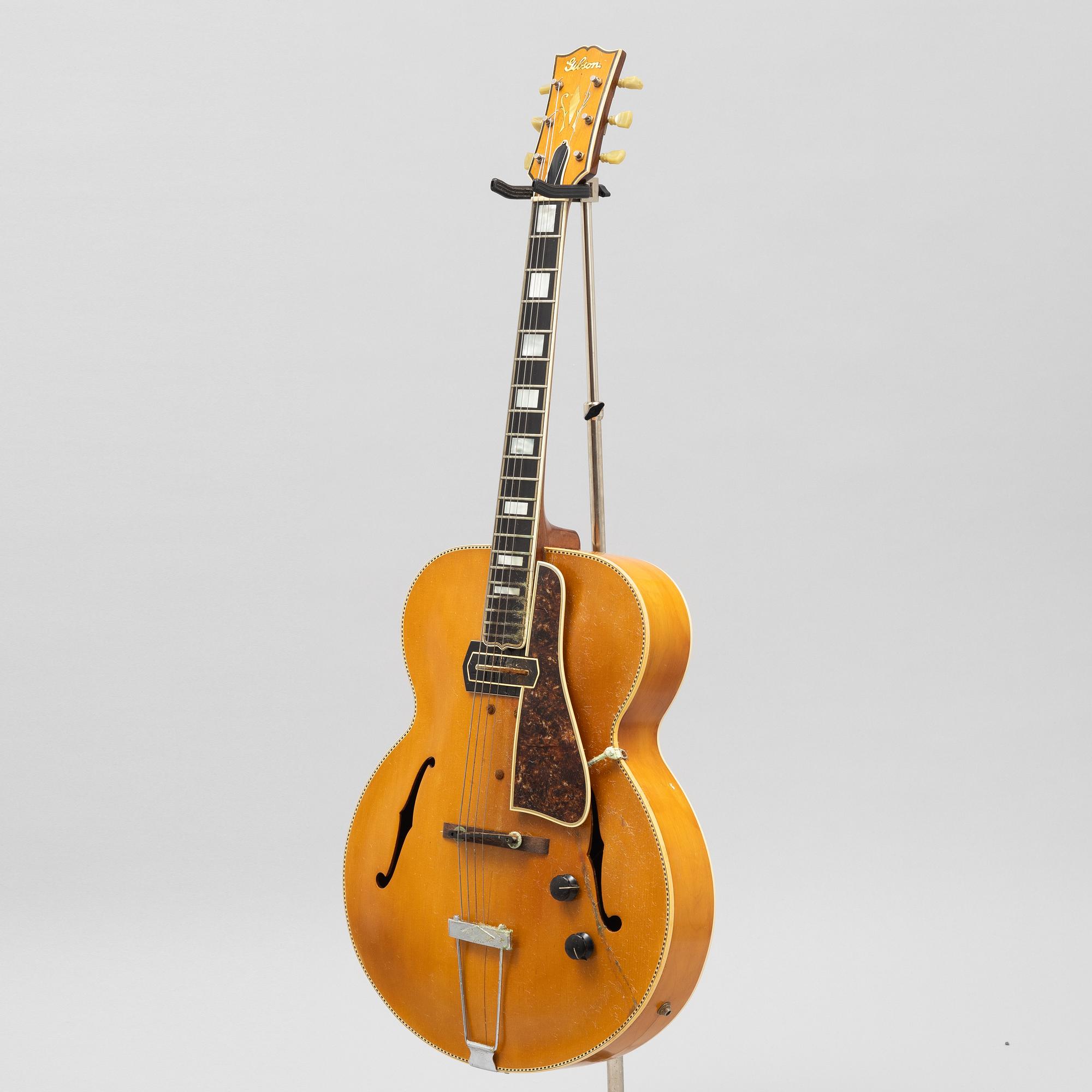 Gibson, "L10", halvakustisk gitarr, 1934, USA.