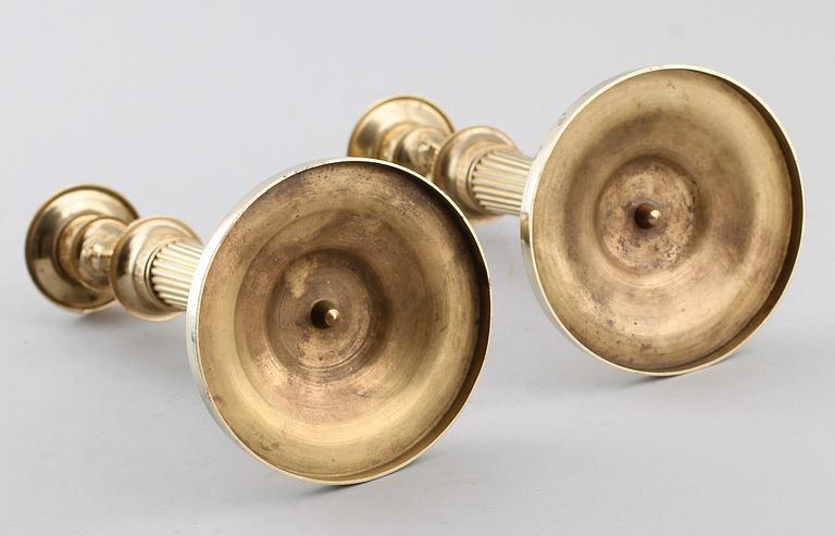 LJUSSTAKAR, förgylld brons, empire, omkring år 1800.