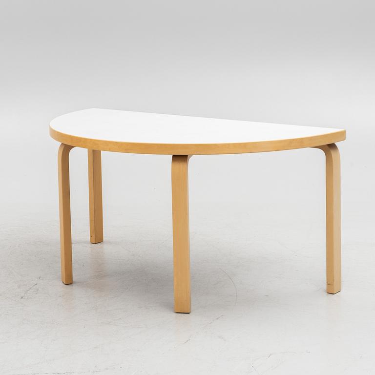 Alvar Aalto, large dining/conference table in four parts, model 81A and 96, Artek.