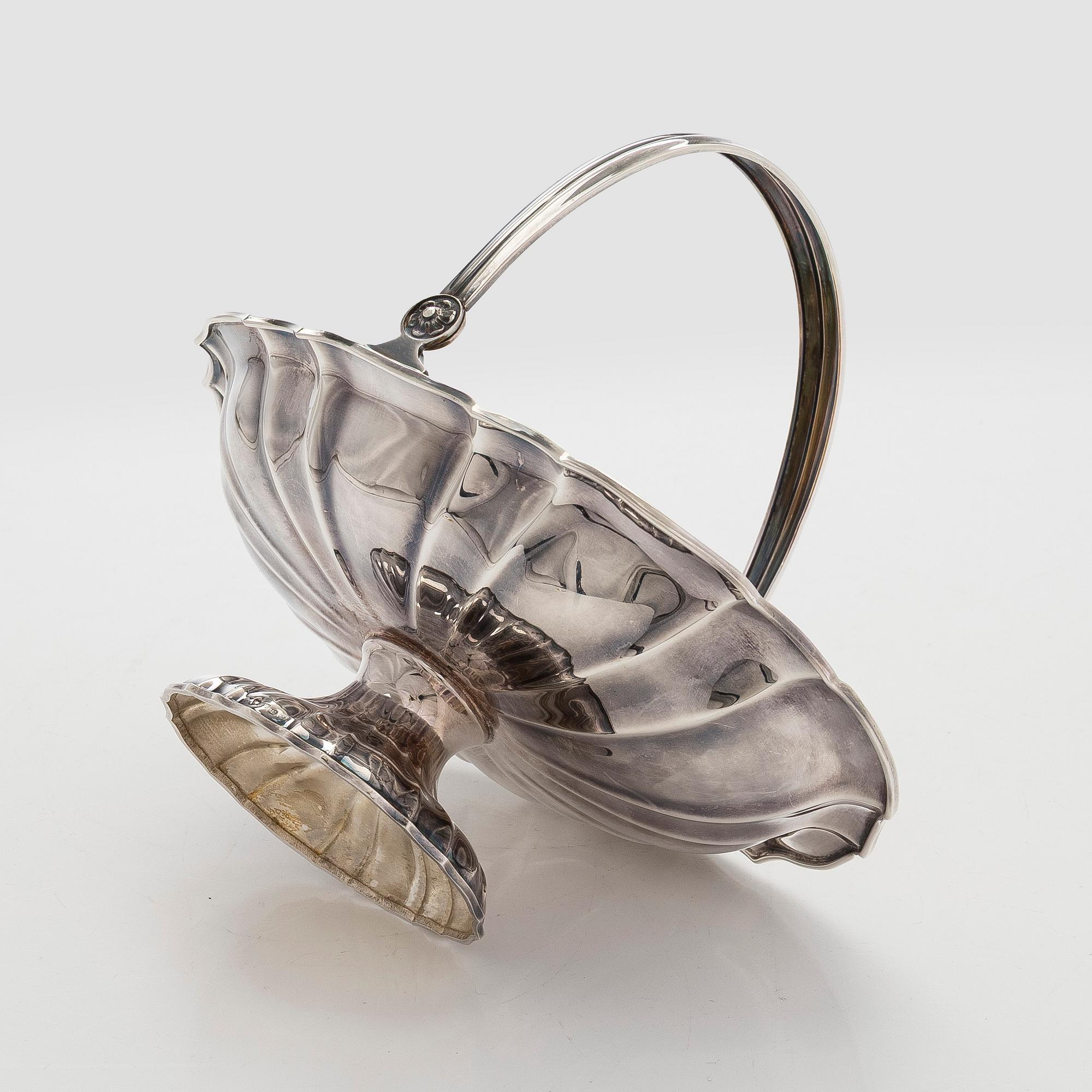 A silver parcel-gilt sweetmeat basket, Kultakeskus, Hämeenlinna 1956.