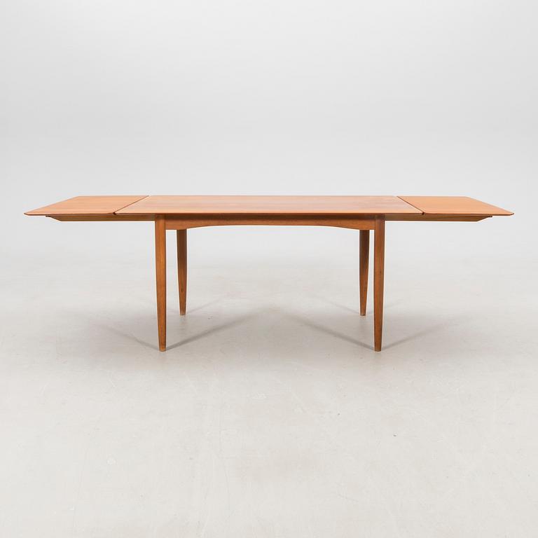 Ib Kofod Larsen, Matbord "modell 403" Slagelse Møbelværk 1900-talets andra hälft.