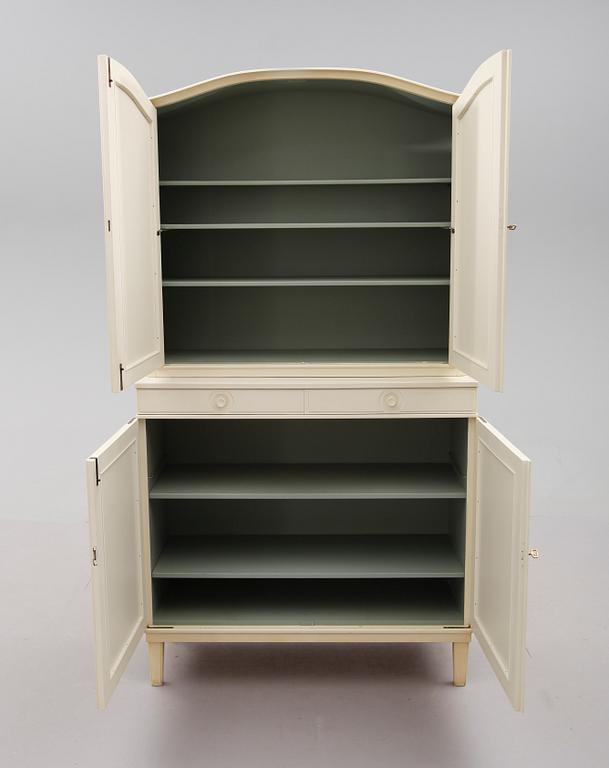 SKÅP, "Herrgården", Carl Malmsten, Bodafors, 1962.