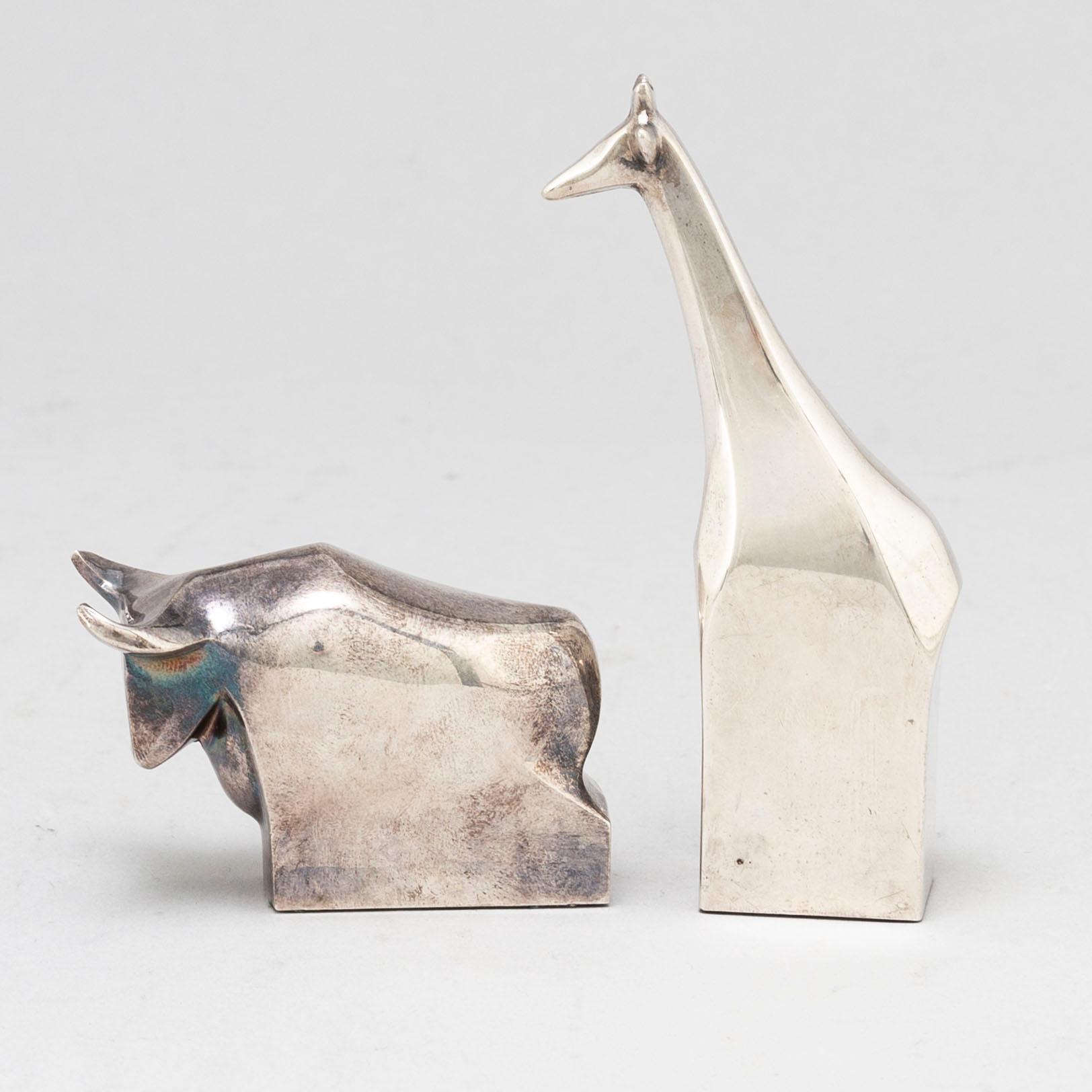 2 figurines, Dansk Designs, Japan. One by Gunnar Cyrén.