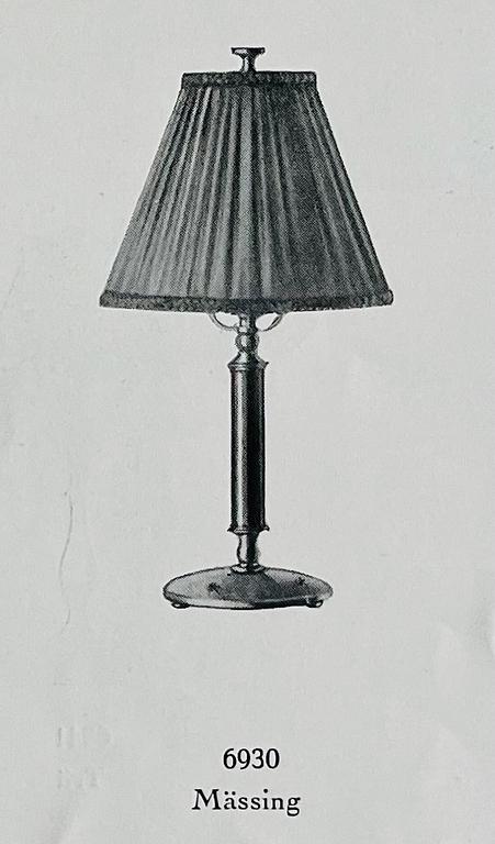 Harald Notini, a table lamp model "6930", Arvid Böhlmarks Lampfabrik, Stockholm, 1920s-30s.