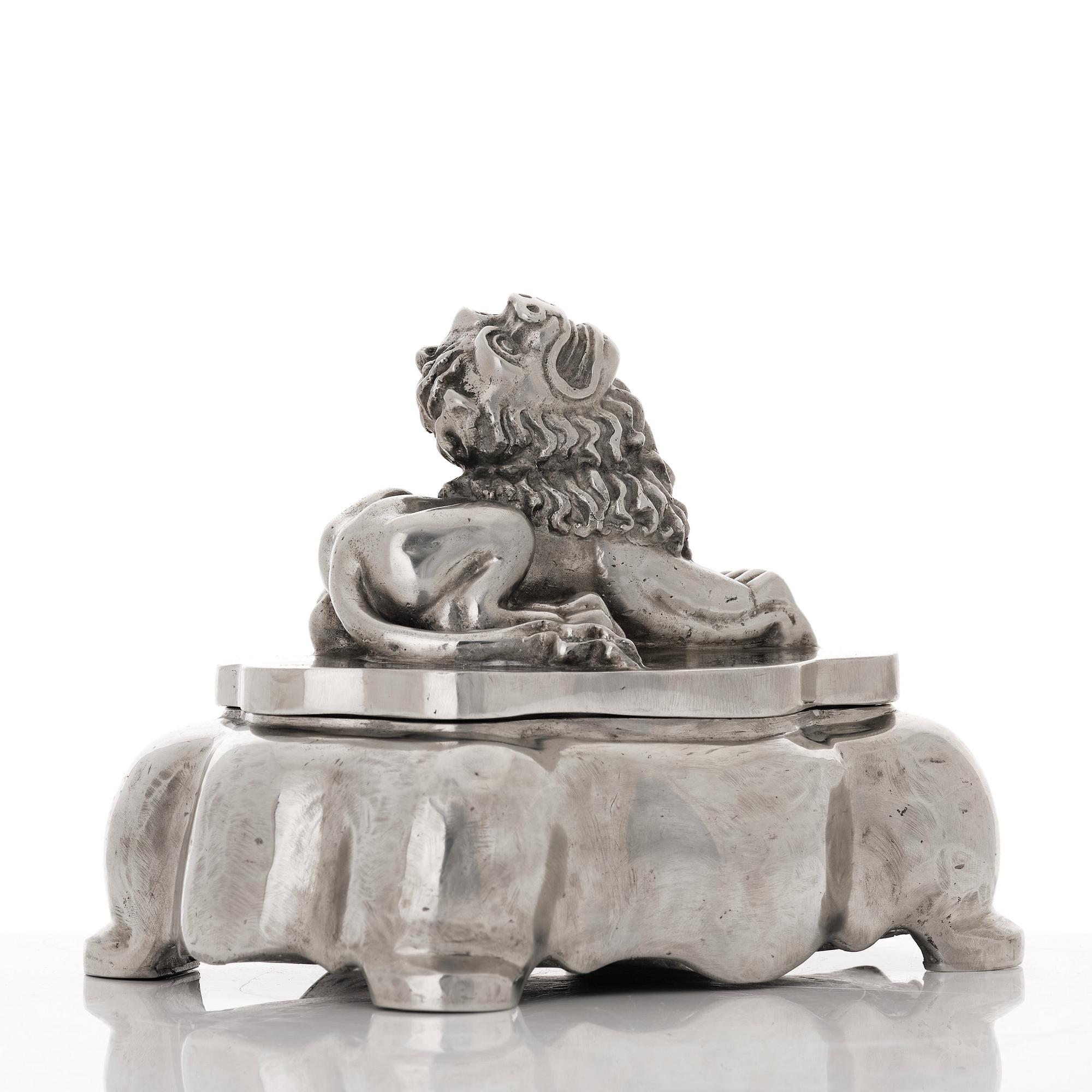 Anna Petrus, a polished pewter inkstand, Herman Bergman, Stockholm 1932.