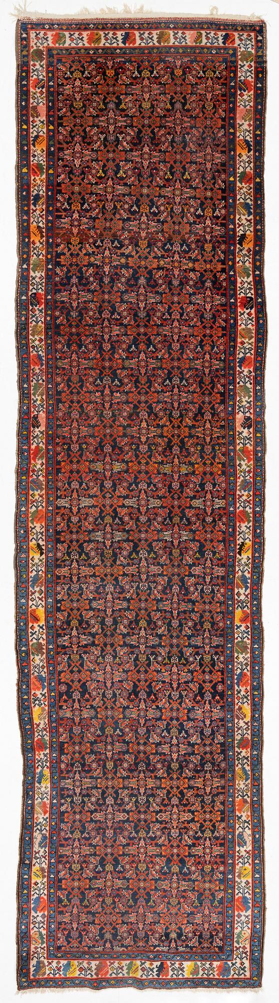A Hamadan runner, 501 x 130 cm.