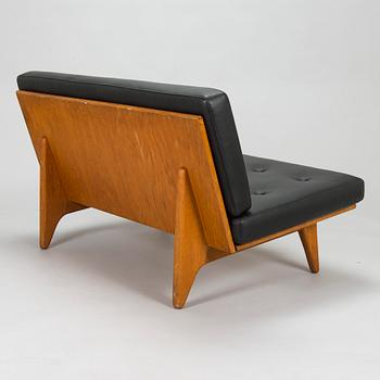 Carl Gustaf Hiort af Ornäs, a 1950s 'Åre' sofa for Puunveisto Oy - Wood work Ltd.
