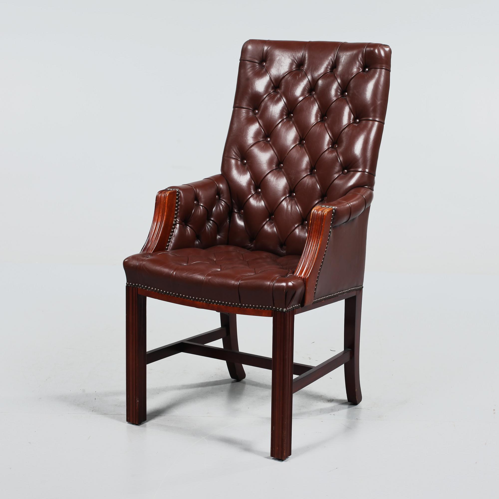 SKRIVBORDSSTOL, 1900-talets andra hälft.