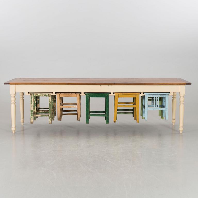 A Table with stools modern making.