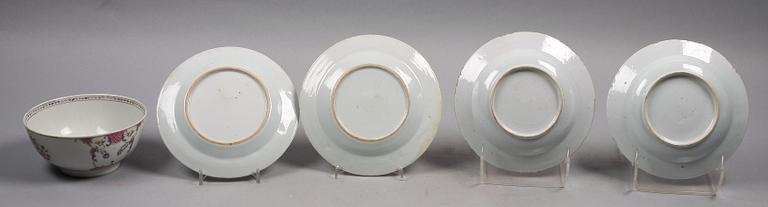 TALLRIKAR SAMT SKÅL, 5 st, porslin, Qianlong, Kina 1700-tal.