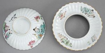 KOPPAR MED LOCK OCH FAT, 4 st, porslin, Kina, 1900-talets början.