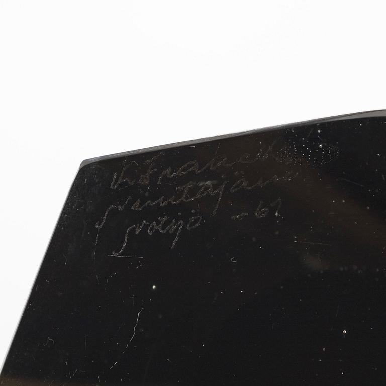 Kaj Franck, veistos, malli KF 246, signeerattu K. Franck Nuutajärvi Notsjö -61.