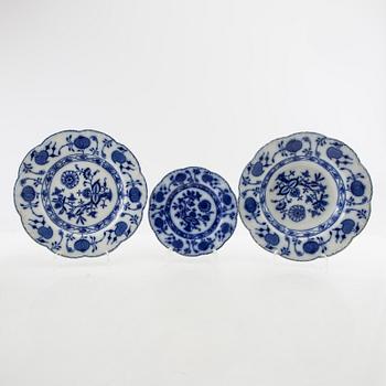 Service 46 pcs "Holland" Johnson Bros England circa 1900 stoneware.