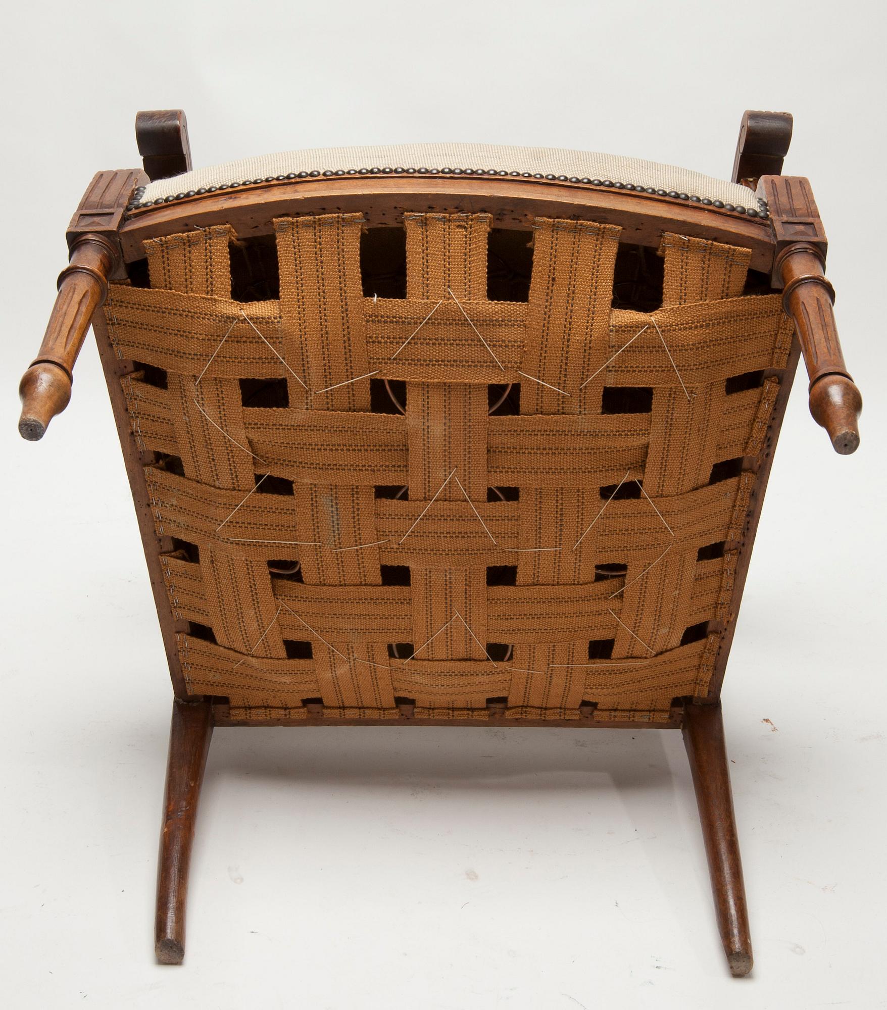 KARMSTOL, Louis Seize-stil, 1900-talets början.