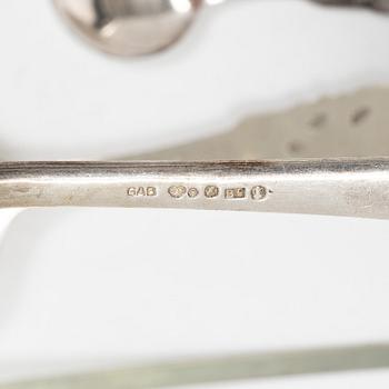 Bestick, 17 delar, silver, bl a serveringssked Th Marthinsen, Norge, kaffeskedar CG Hallberg mm.