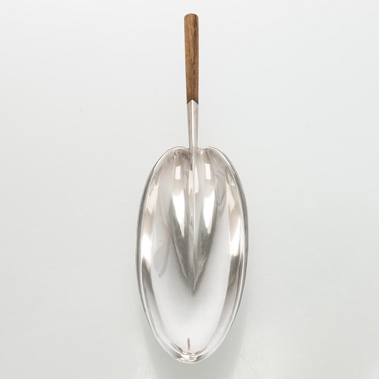 Tapio Wirkkala, Skål, TW 85, silver, Kultakeskus, Tavastehus 1964.