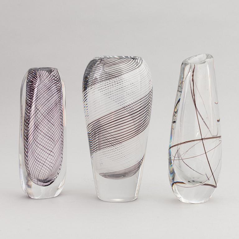 Vicke Lindstrand, a set of three glass vases, Kosta Boda, Sweden.