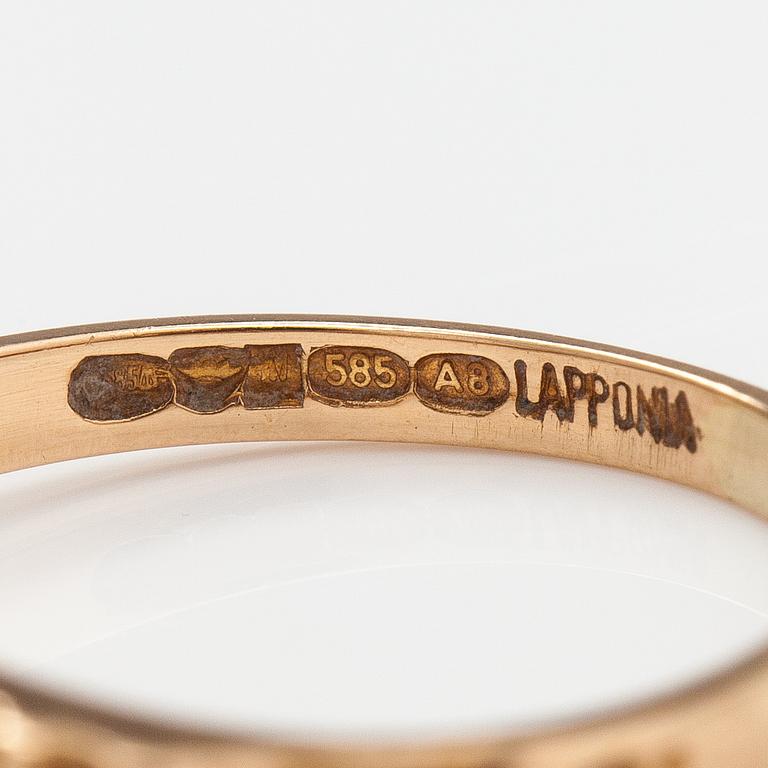 A 14K gold ring "Small word" with a cultured pearl. Lapponia 1978.