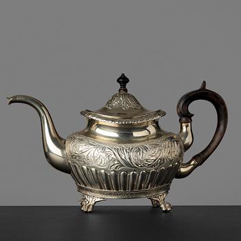 133. A Swedish late Empire tea pot by Erik Nordgren (Jönköping 1817-47).