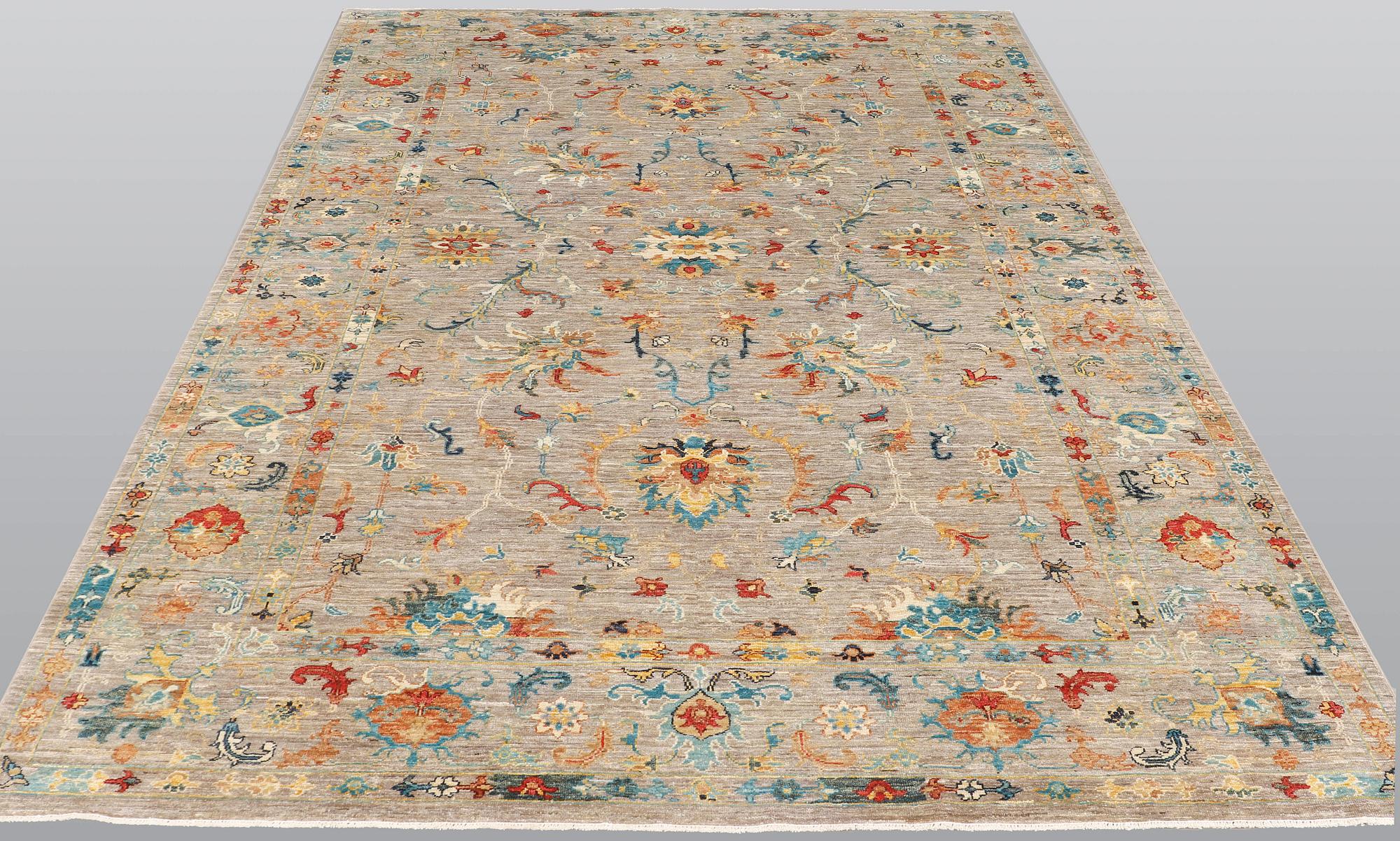 Carpet, Ziegler Design, ca 305 x 196 cm.
