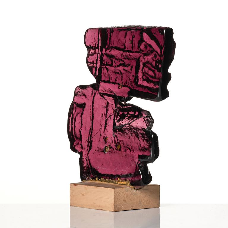 Edvin Öhrström, a unique cast purple glass sculpture, Lindshammars glasbruk, Sweden, probably 1950-60s.